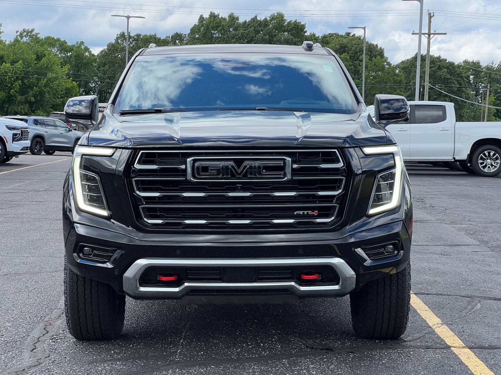New 2026 GMC Yukon AT4 w/ AT4 Premium Plus Package AWD/4WD image 52