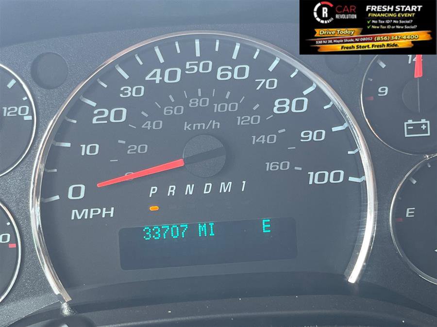 Used 2024 Chevrolet Express 3500 LT w/ LT Preferred Equipment Group RWD image 21
