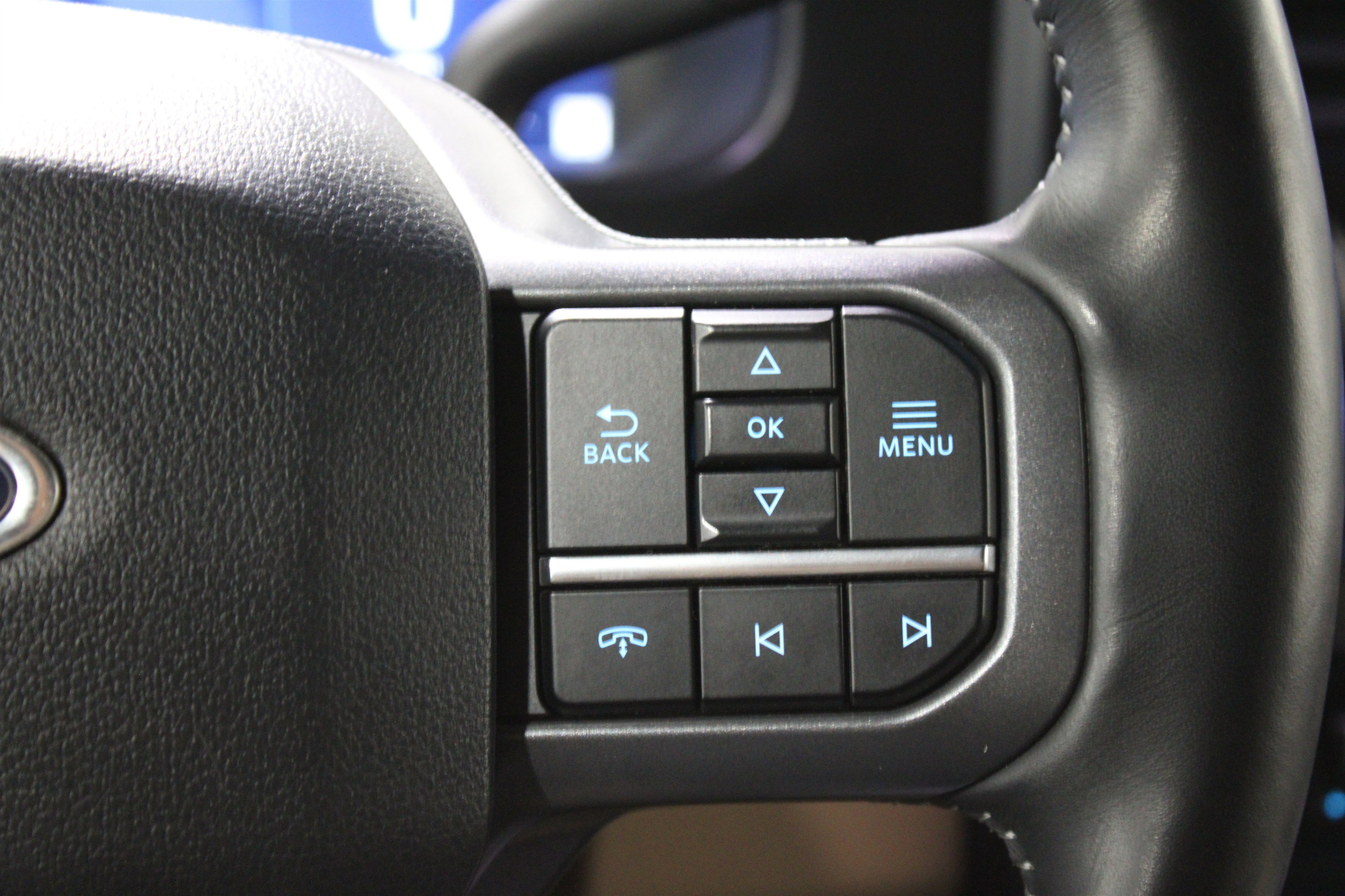 Used 2024 Ford F350 Lariat w/ Lariat Ultimate Package image 13