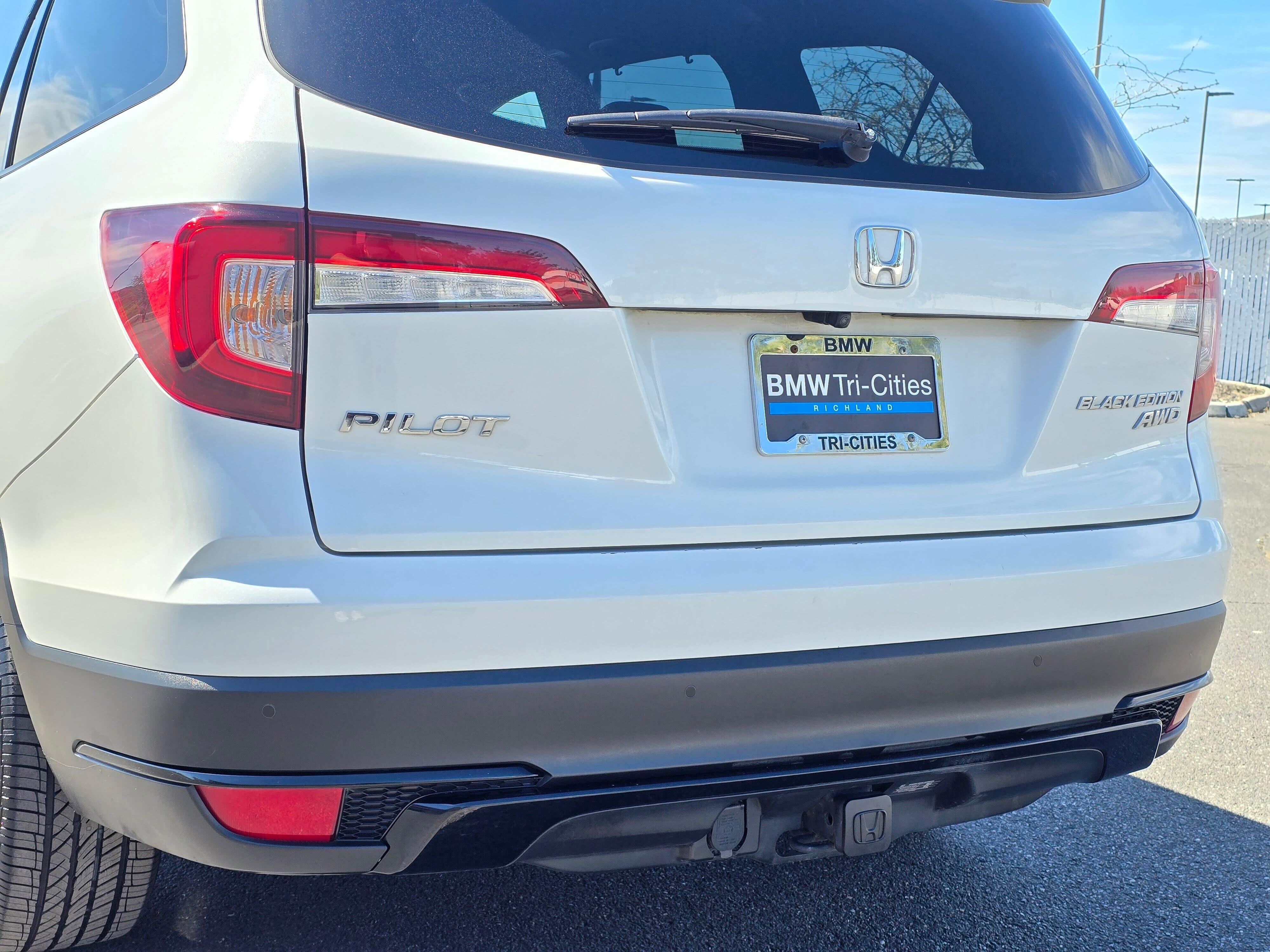 Used 2021 Honda Pilot Black Edition image 8