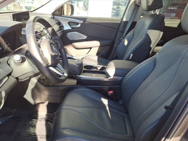 Used 2025 Acura RDX w/ Technology Package image 3