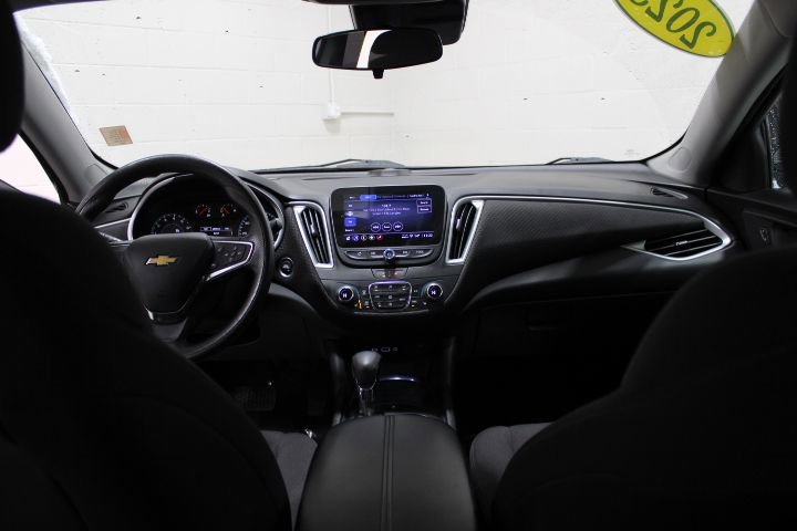 Used 2023 Chevrolet Malibu LT image 27