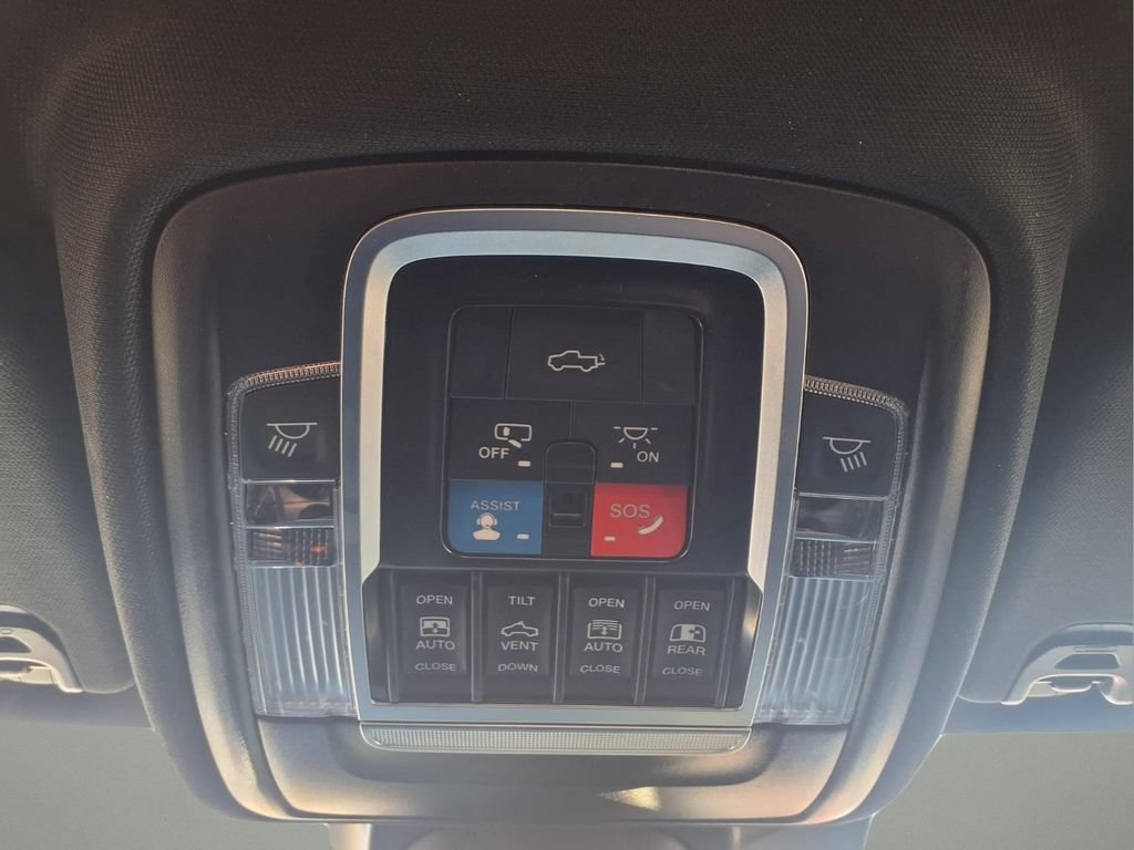 Used 2024 RAM 1500 Limited AWD/4WD image 29