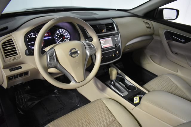 Used 2016 Nissan Altima 2.5 S w/ Power Driver Seat Package FWD image 13