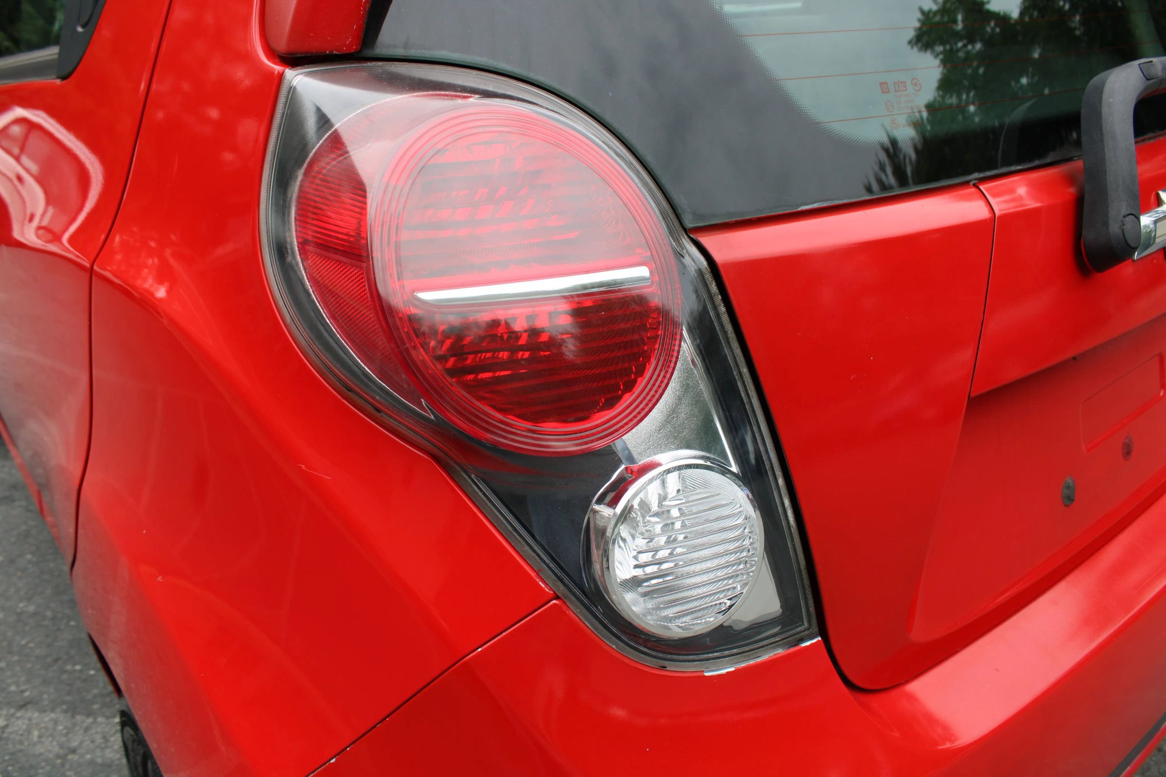 Used 2014 Chevrolet Spark LT image 23