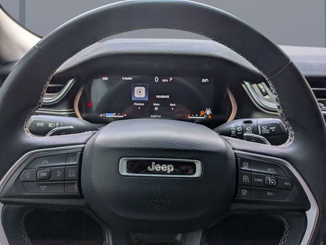 Used 2023 Jeep Grand Cherokee L Laredo AWD/4WD image 33