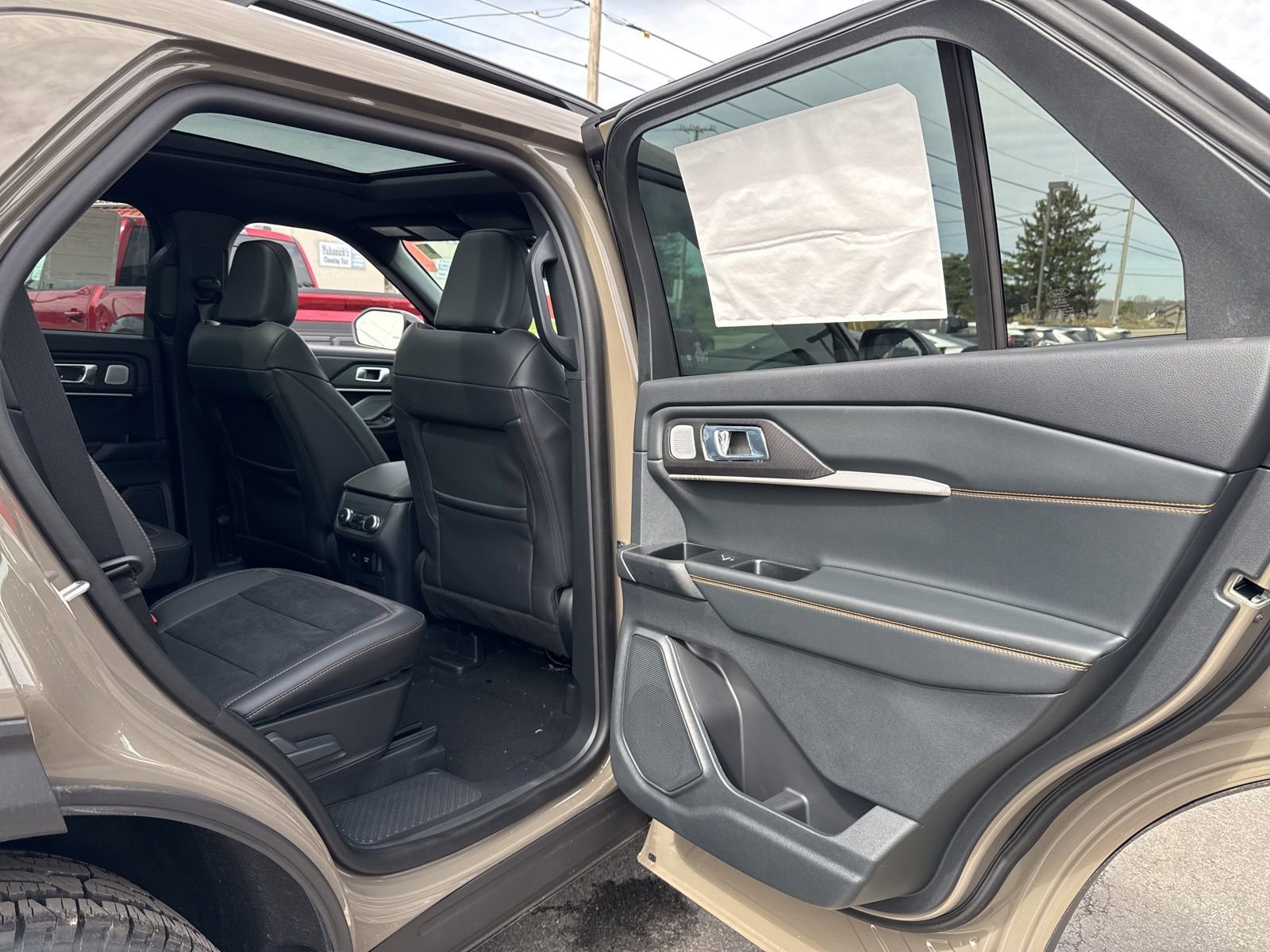 New 2026 Ford Explorer Tremor w/ Tremor Ultimate Package image 38