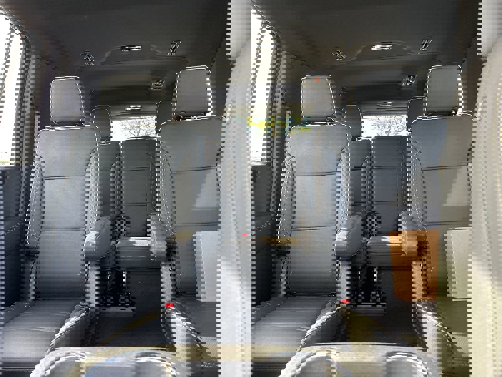 New 2026 GMC Yukon XL Elevation w/ Elevation Premium Package image 27