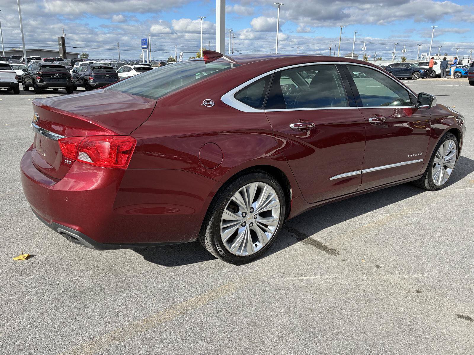 Used 2016 Chevrolet Impala LTZ w/ Enhanced Convenience Package FWD image 7