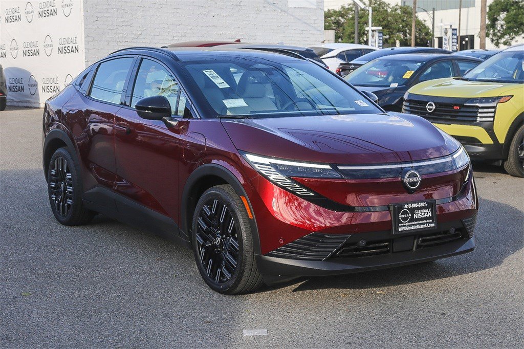 New 2026 Nissan Leaf Platinum+ image 3