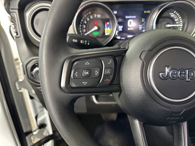 Used 2023 Jeep Wrangler Unlimited w/ Cold Weather Group image 15