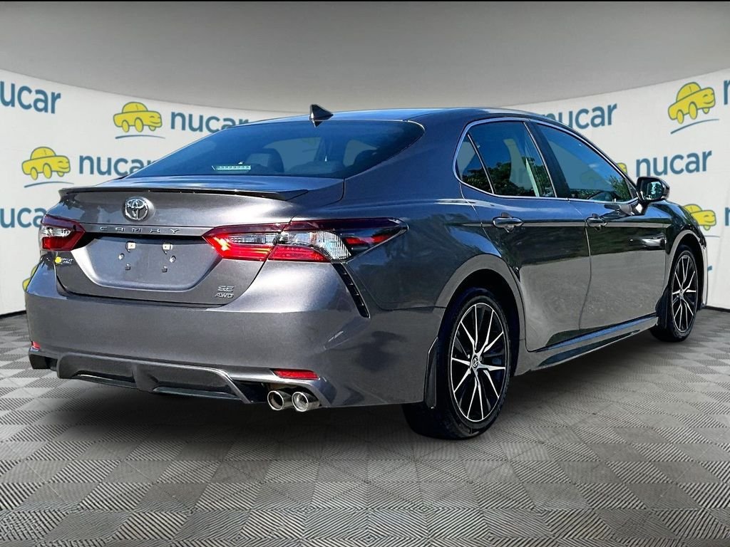 Used 2024 Toyota Camry SE w/ Cold Weather Package AWD/4WD image 6