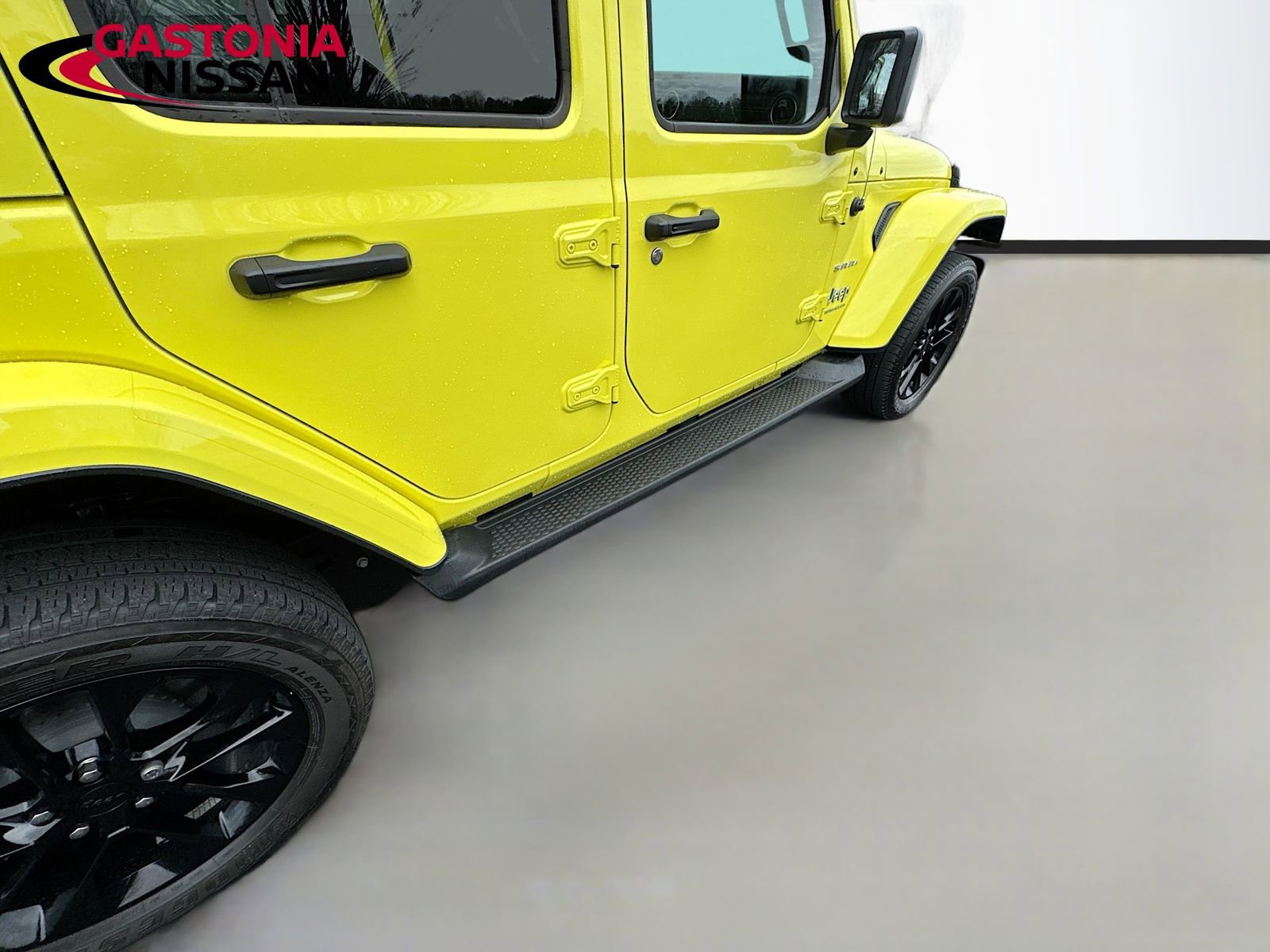 Used 2023 Jeep Wrangler Sahara 4xe w/ Cold Weather Group image 40