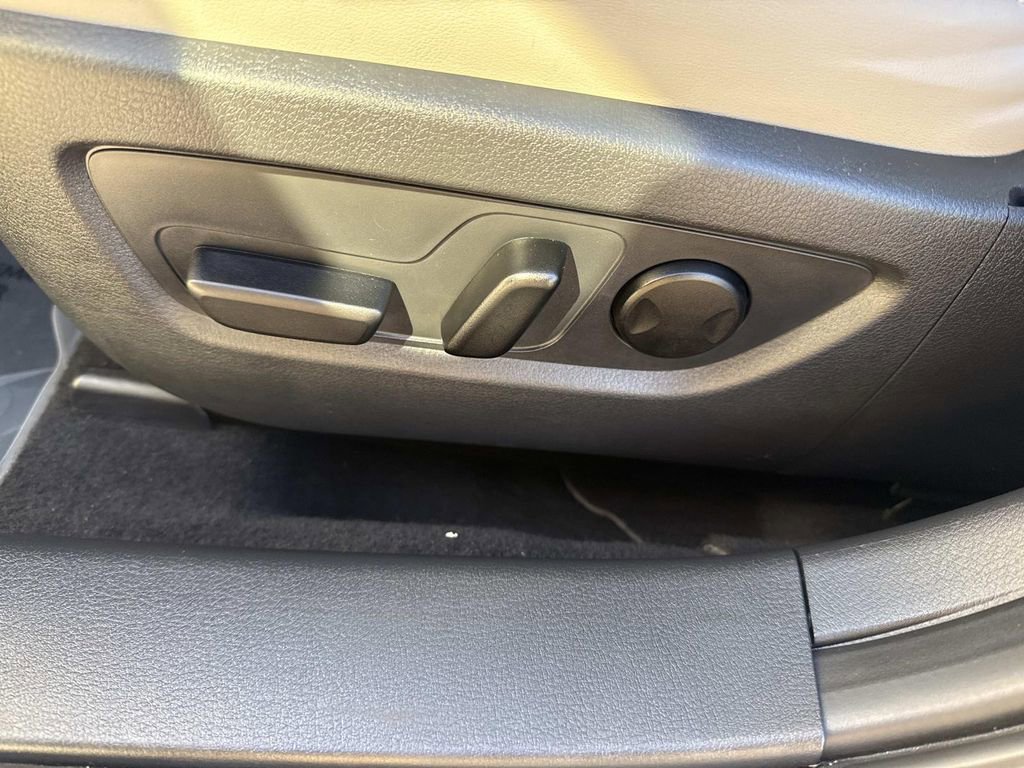 Certified 2025 MAZDA CX-30 AWD 2.5 S w/ Preferred Package image 29