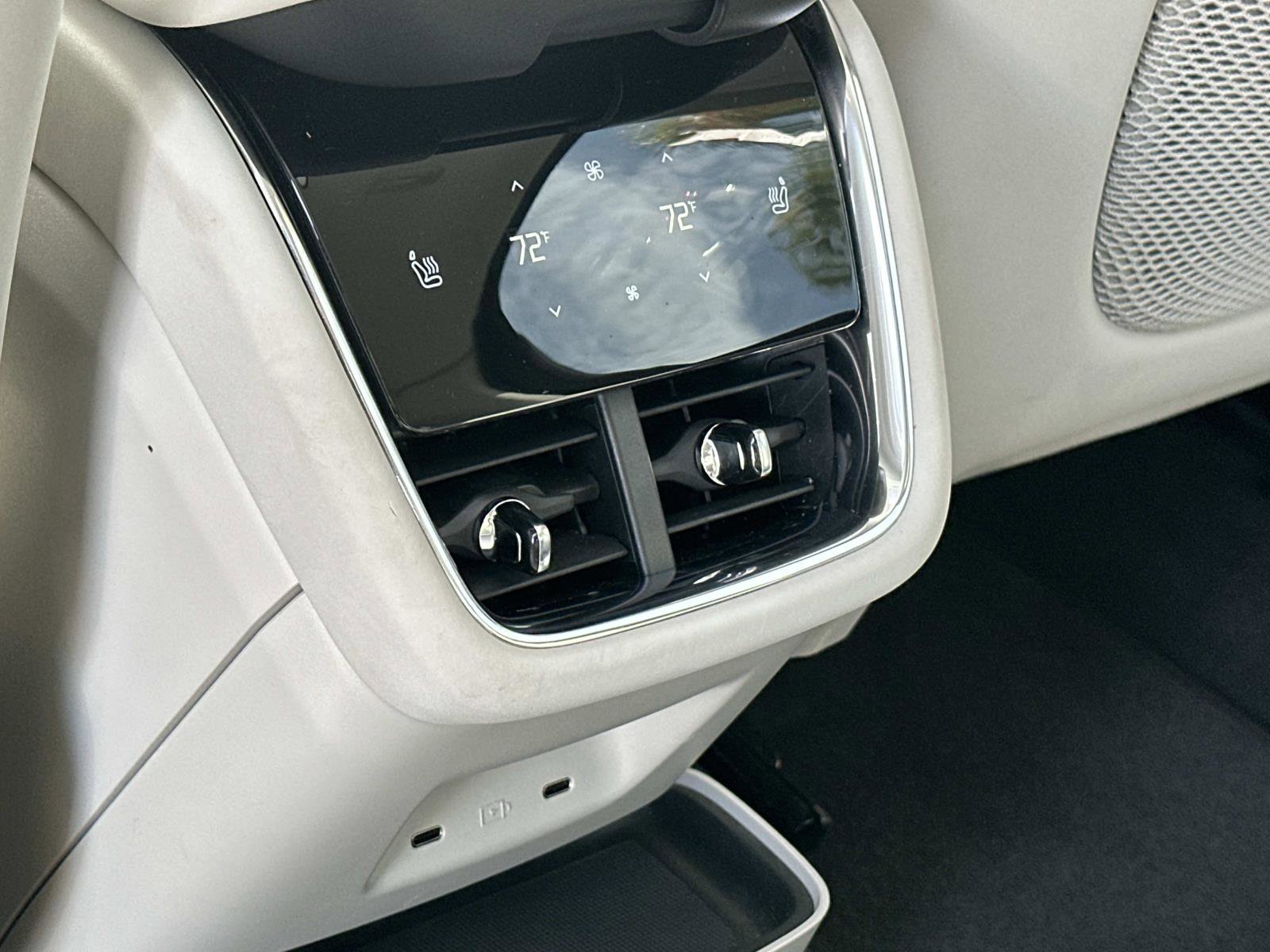 Certified 2025 Volvo EX90 Ultra image 22