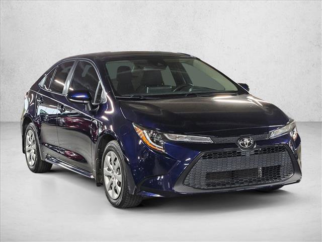 Used 2021 Toyota Corolla LE image 3
