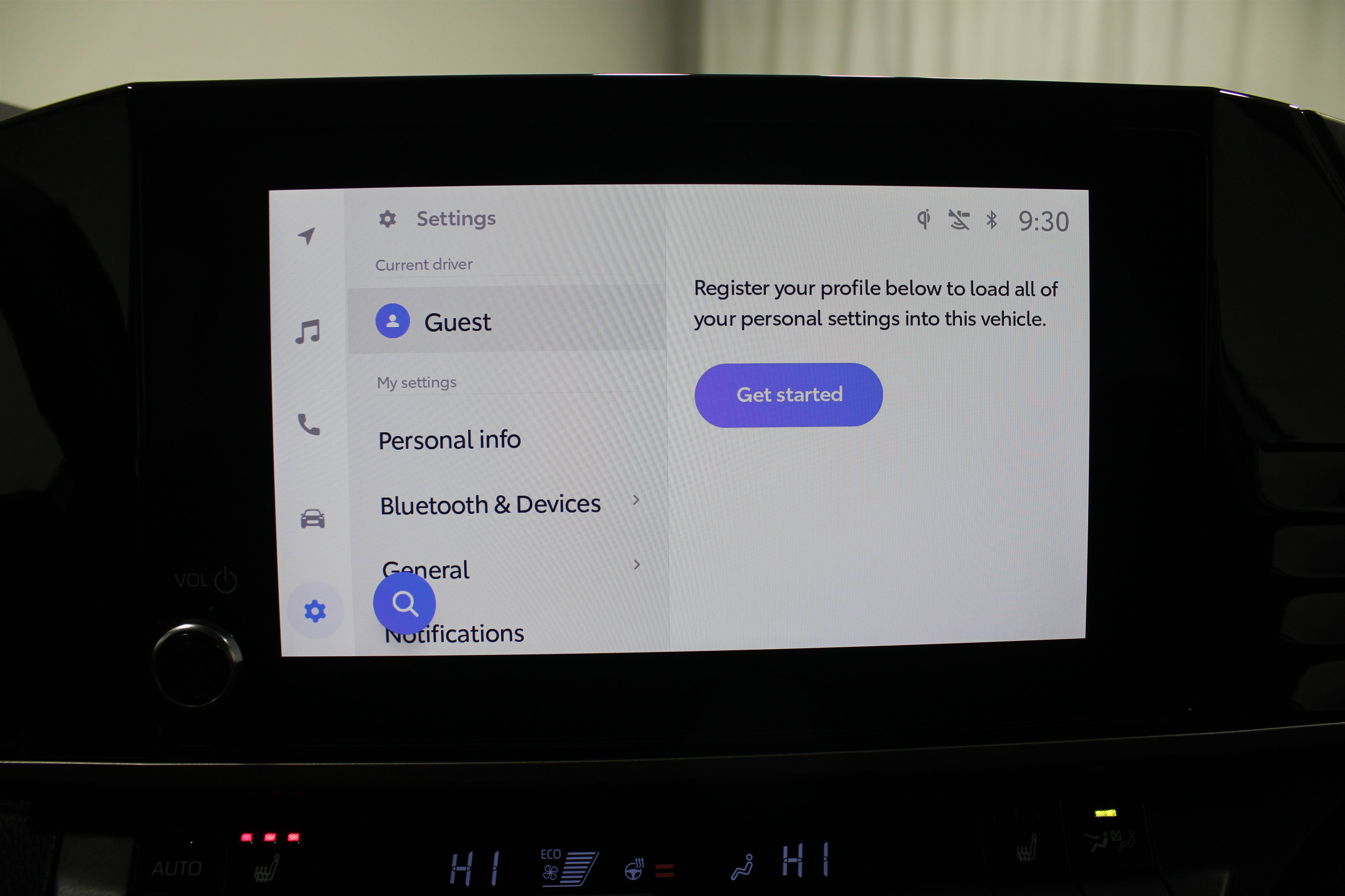 Used 2025 Toyota Camry LE w/ Convenience Package image 14
