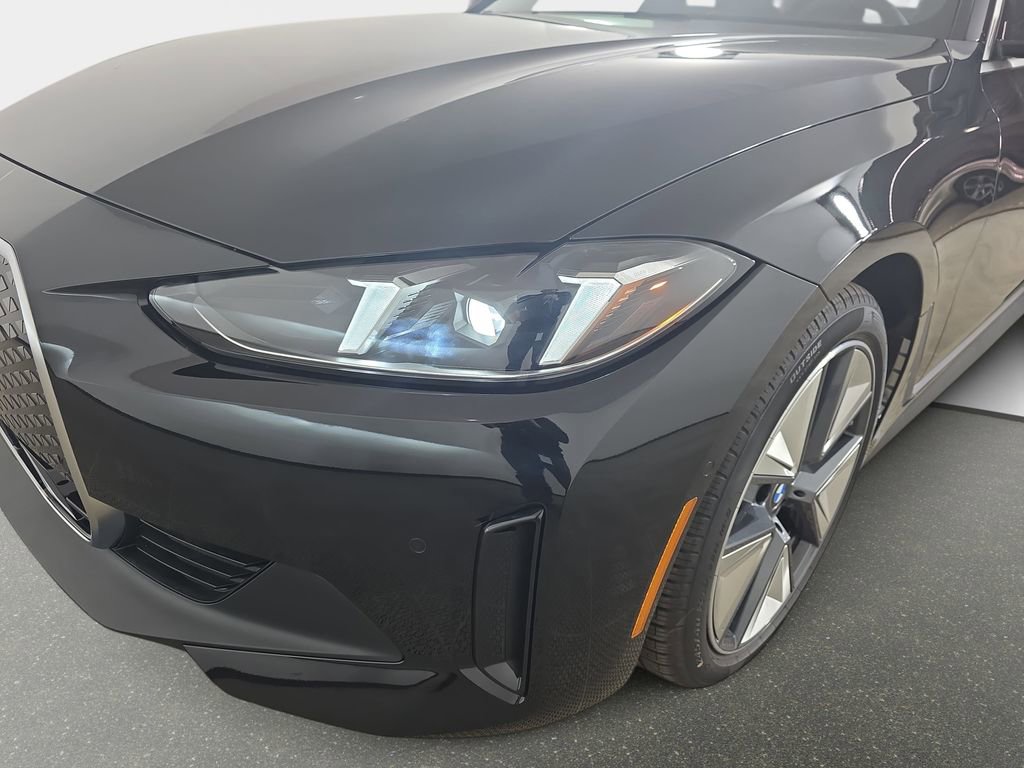 New 2026 BMW i4 xDrive40i w/ Premium Package image 33