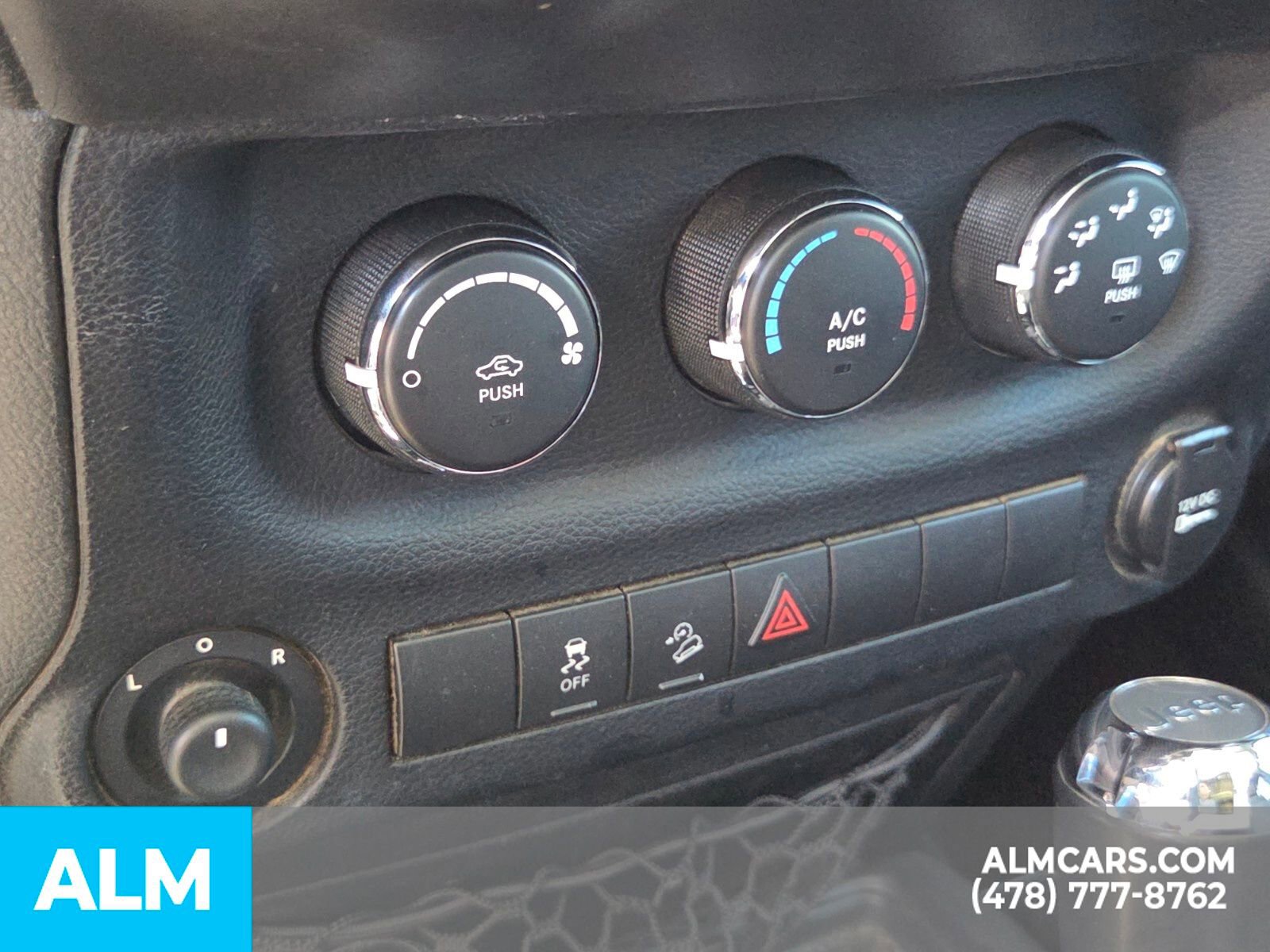 Used 2011 Jeep Wrangler Unlimited Sport AWD/4WD image 12