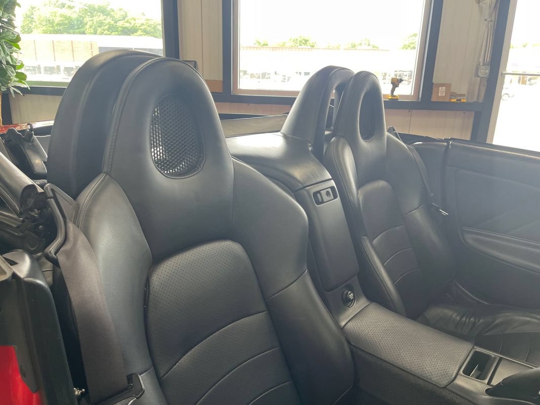 Used 2000 Honda S2000 image 60