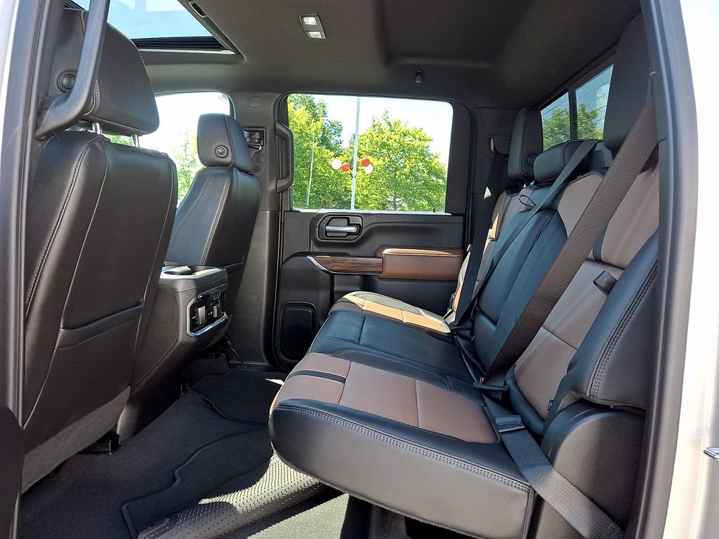 Certified 2023 Chevrolet Silverado 3500 High Country w/ Safety Package II AWD/4WD image 10
