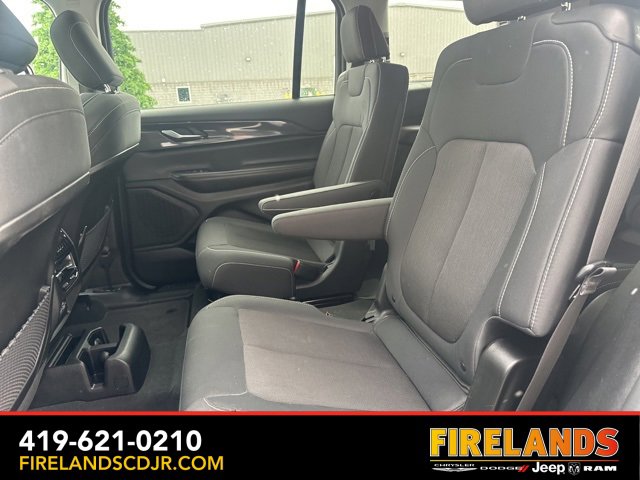 Used 2023 Jeep Grand Cherokee L Laredo w/ Luxury Tech Group I image 6