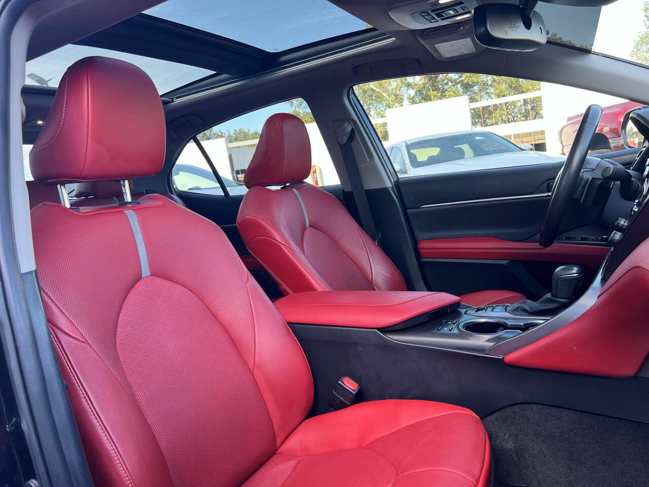 Used 2024 Toyota Camry XSE w/ Navigation Package image 45