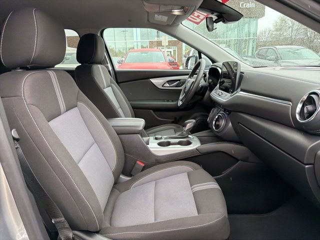 Used 2025 Chevrolet Blazer LT image 29