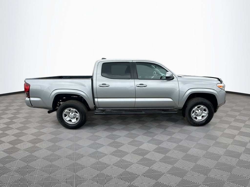 Used 2021 Toyota Tacoma SR AWD/4WD image 5