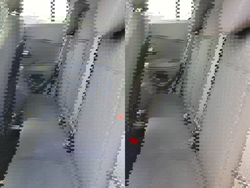 Certified 2019 Chevrolet Trax LS w/ Tint and Cruise Package image 8