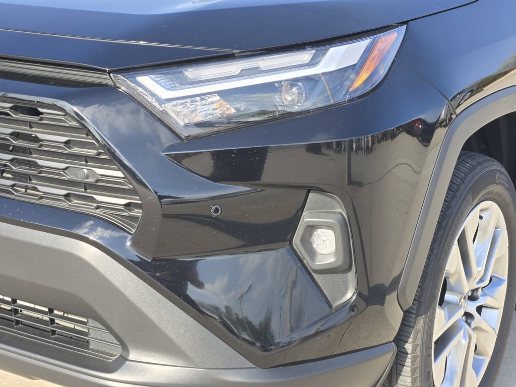Used 2025 Toyota RAV4 XLE Premium w/ Weather Package image 10