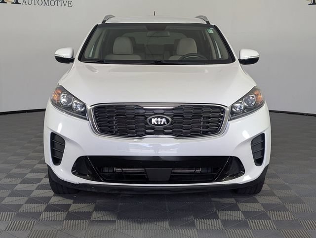 Used 2020 Kia Sorento LX w/ LX I4 Convenience Package FWD image 3