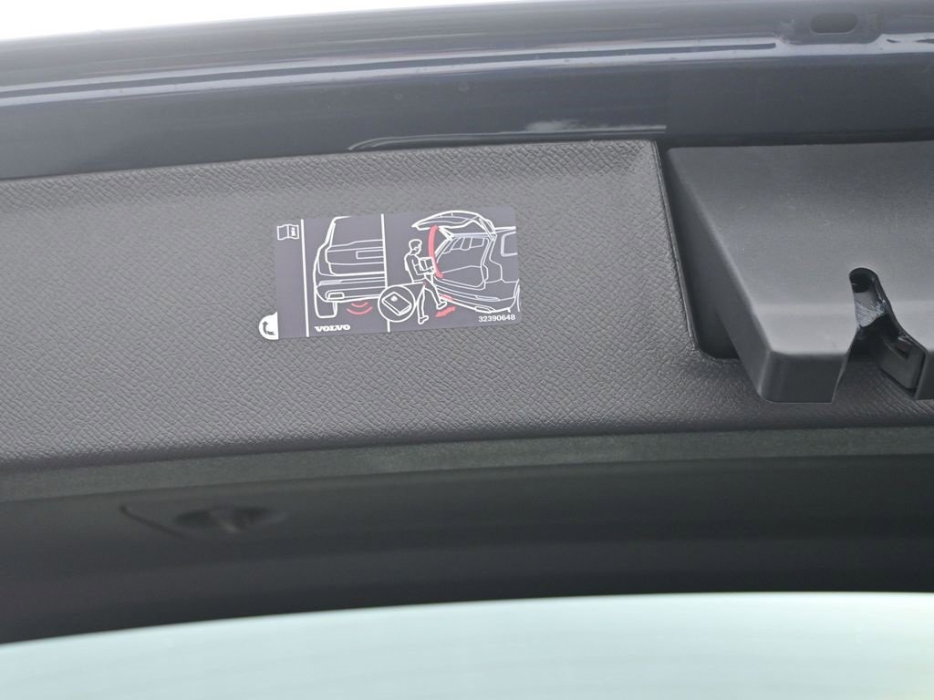 New 2026 Volvo XC90 B6 Ultra w/ Lounge Package image 33