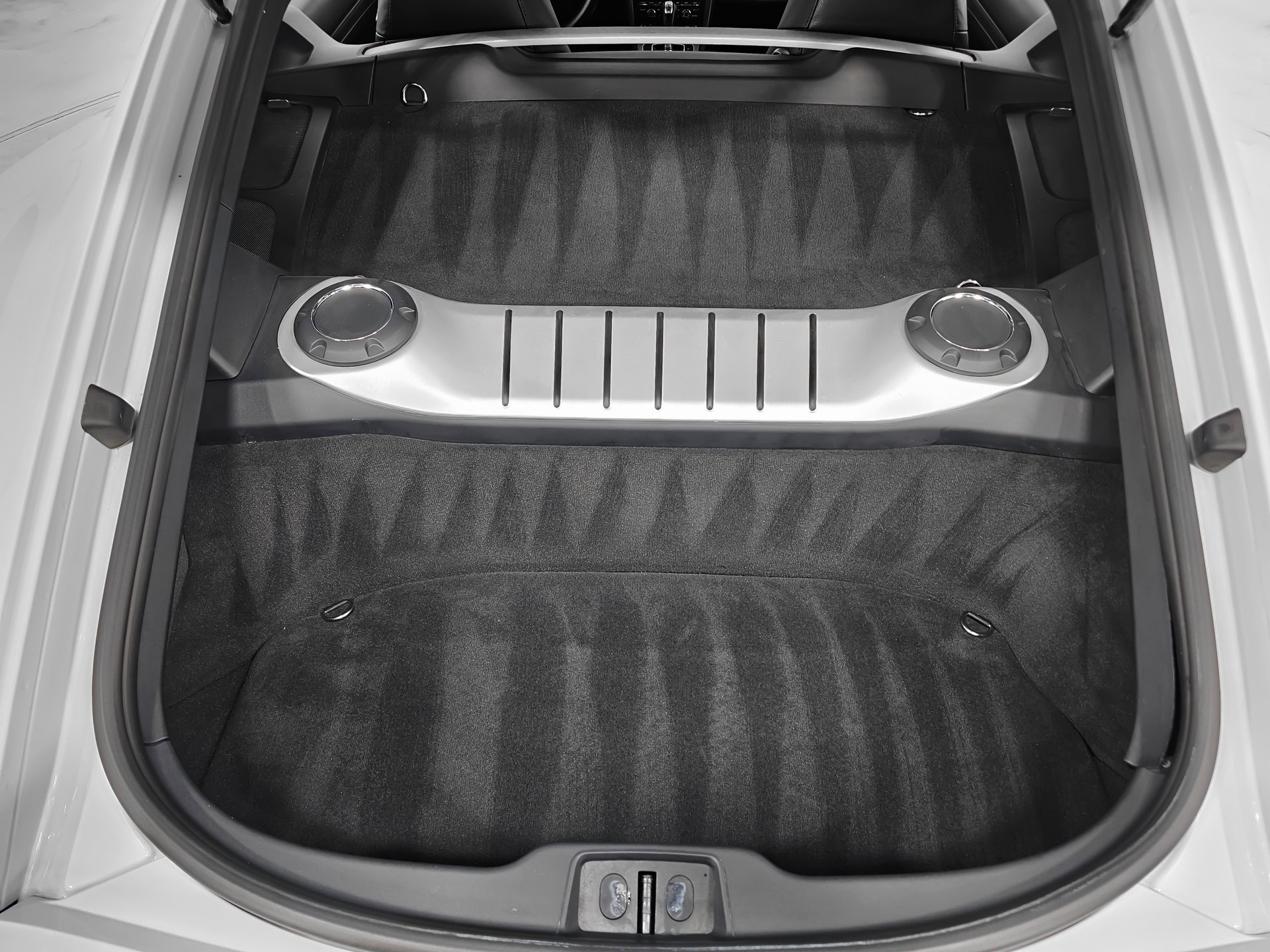 Used 2014 Porsche Cayman S image 8