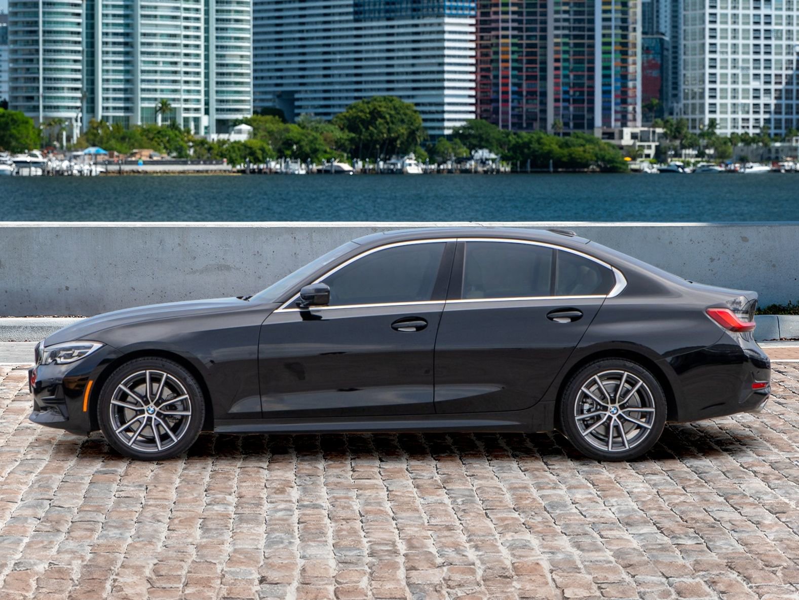 Used 2020 BMW 330i Sedan w/ Convenience Package image 8