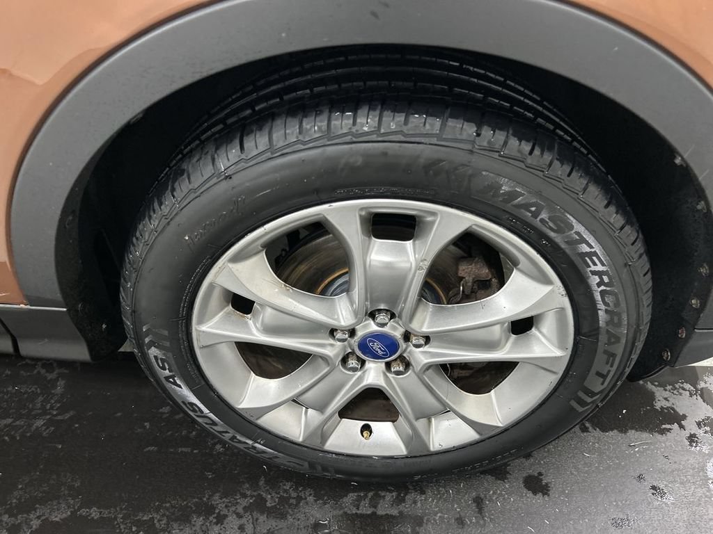 Used 2017 Ford Escape Titanium AWD/4WD image 8