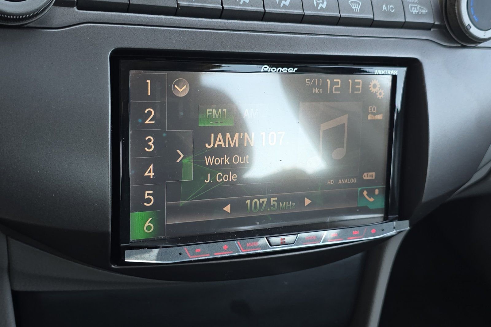 Used 2010 Honda Accord EX image 17