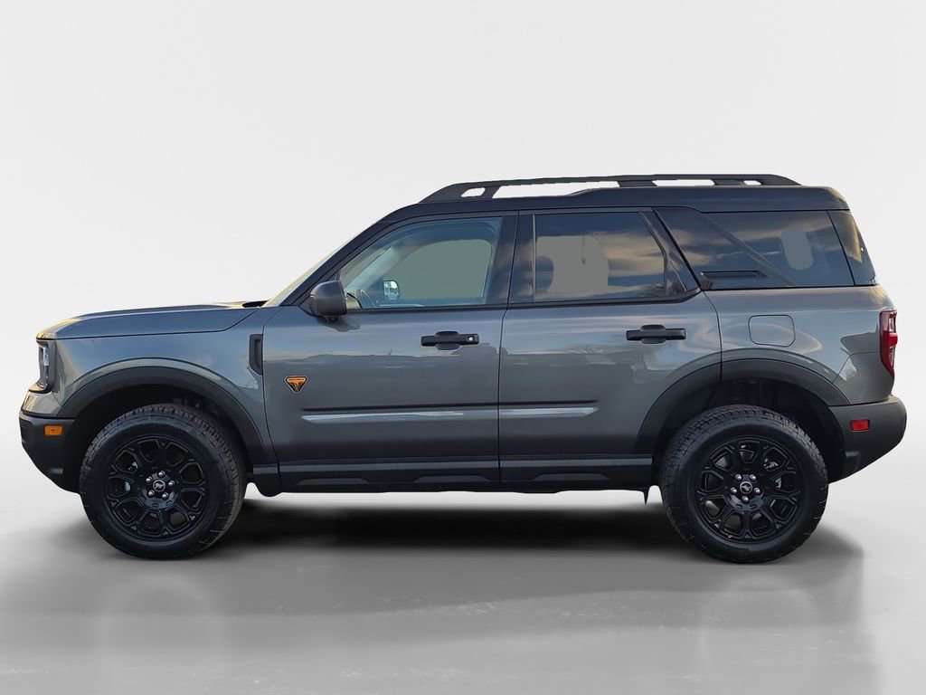 Used 2025 Ford Bronco Sport Badlands image 2