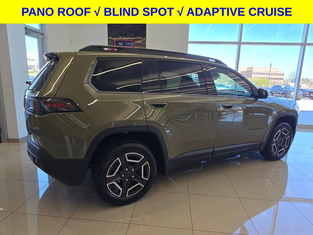 New 2026 Jeep Cherokee Laredo image 3