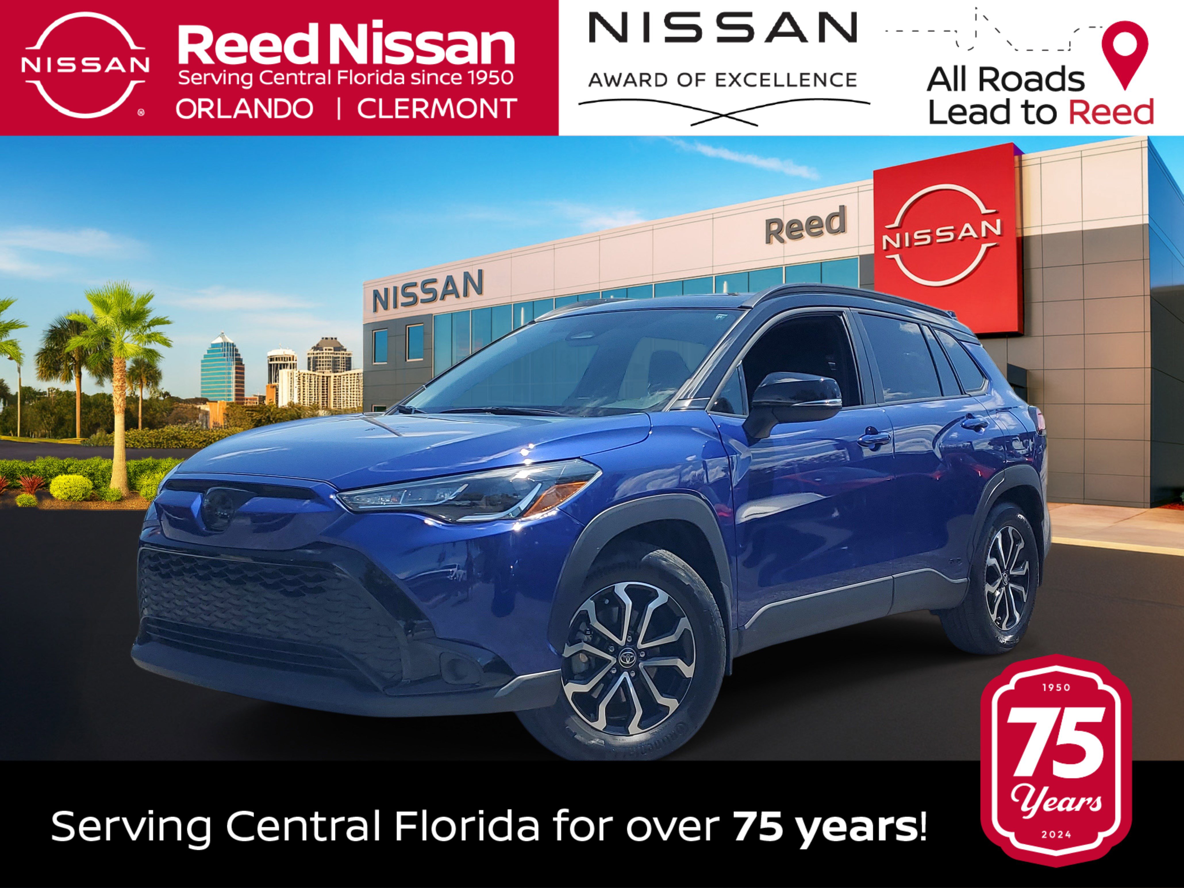 Used 2024 Toyota Corolla Cross AWD Hybrid w/ Moonroof Package image 1