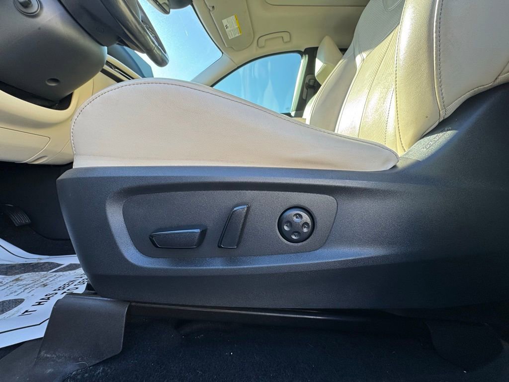 Used 2022 INFINITI QX60 Luxe image 16