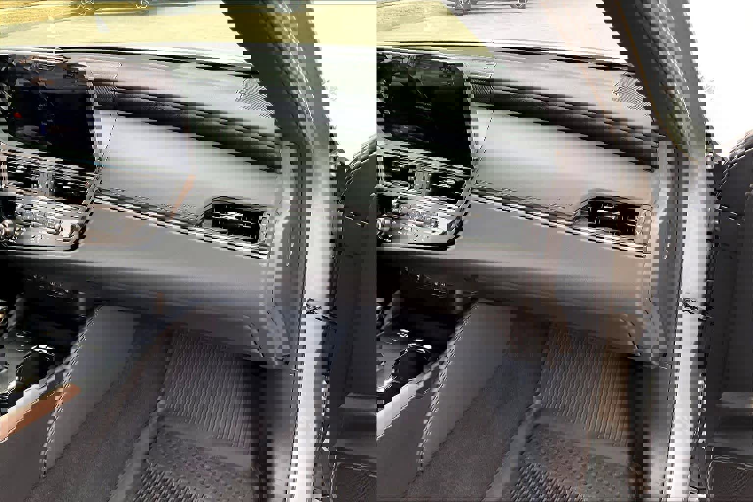 Used 2024 Lexus ES 350 Luxury w/ Technology Package image 18