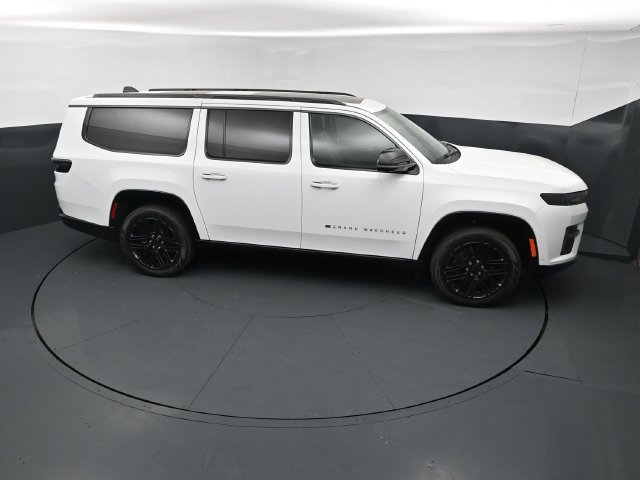 New 2026 Jeep Grand Wagoneer L Limited AWD/4WD image 15
