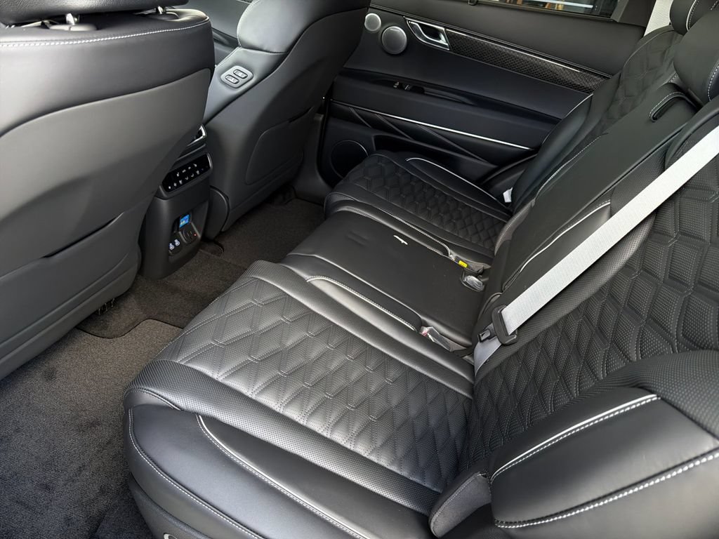 New 2026 Genesis GV80 3.5T e-SC AWD/4WD image 12