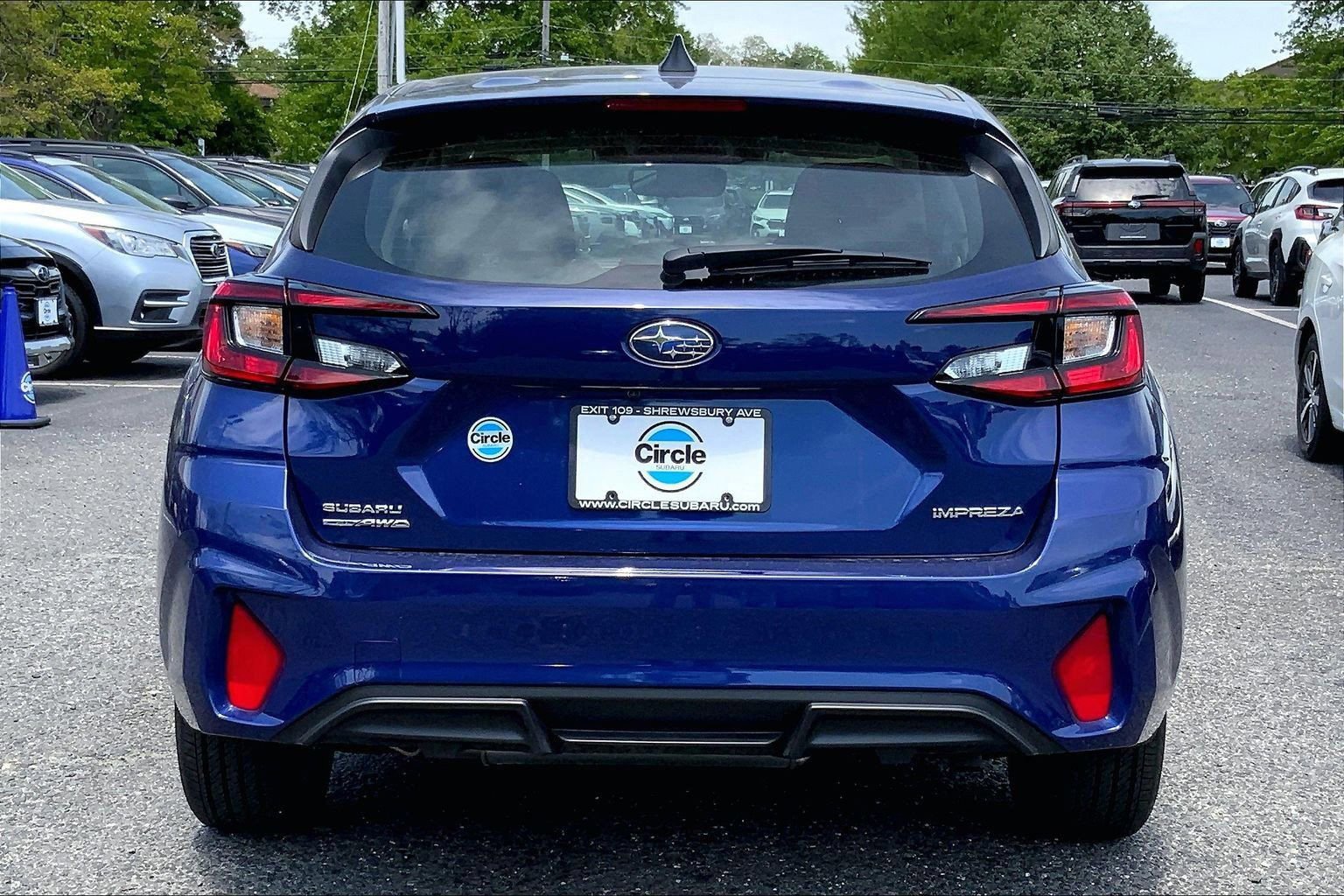 Certified 2025 Subaru Impreza 2.0i AWD/4WD image 4