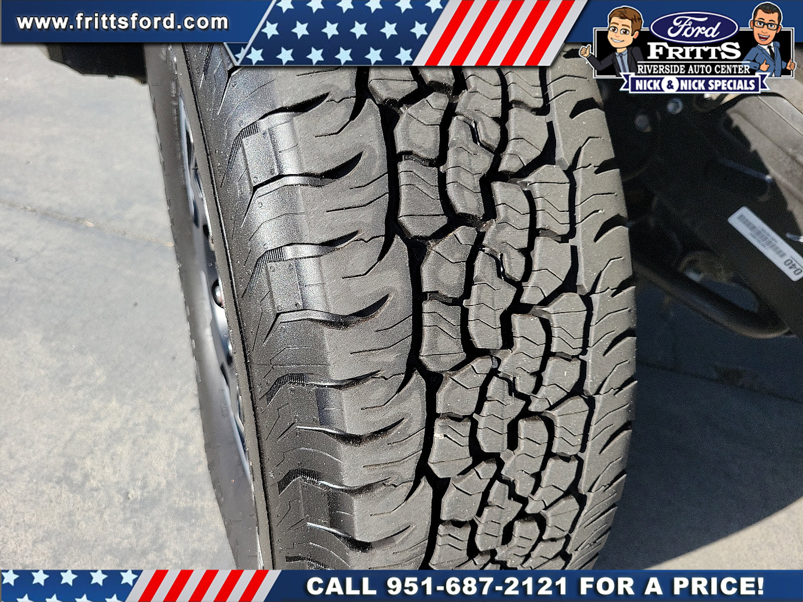 Used 2025 Toyota Tacoma TRD Off-Road AWD/4WD image 19