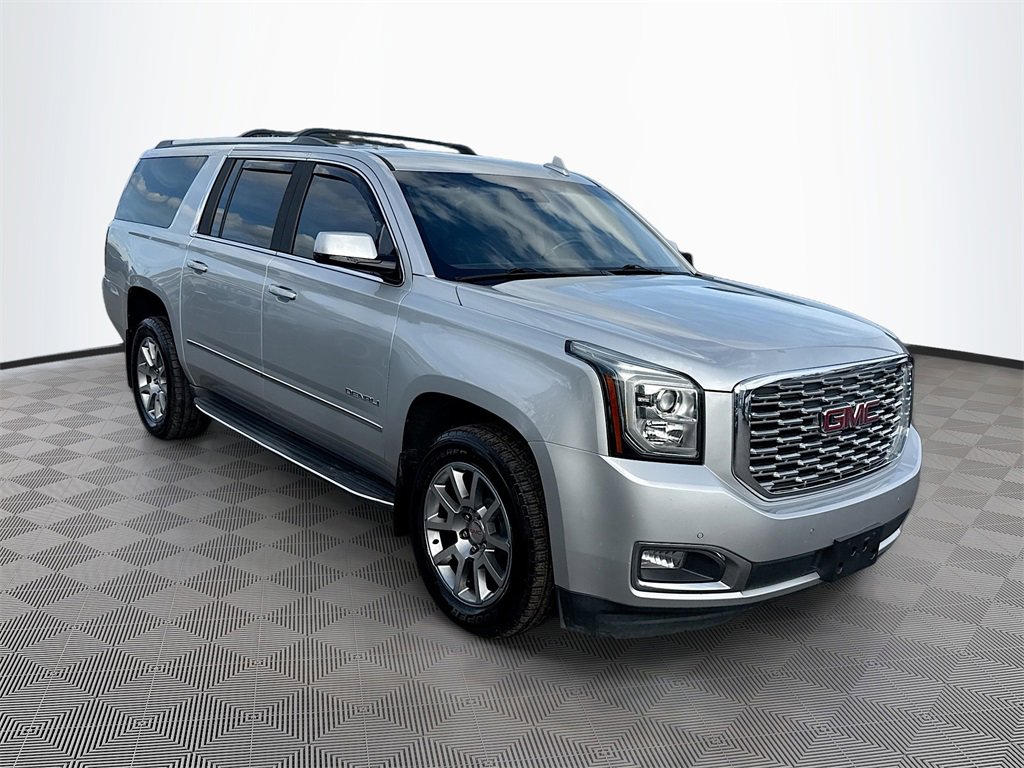 Used 2020 GMC Yukon XL Denali image 4