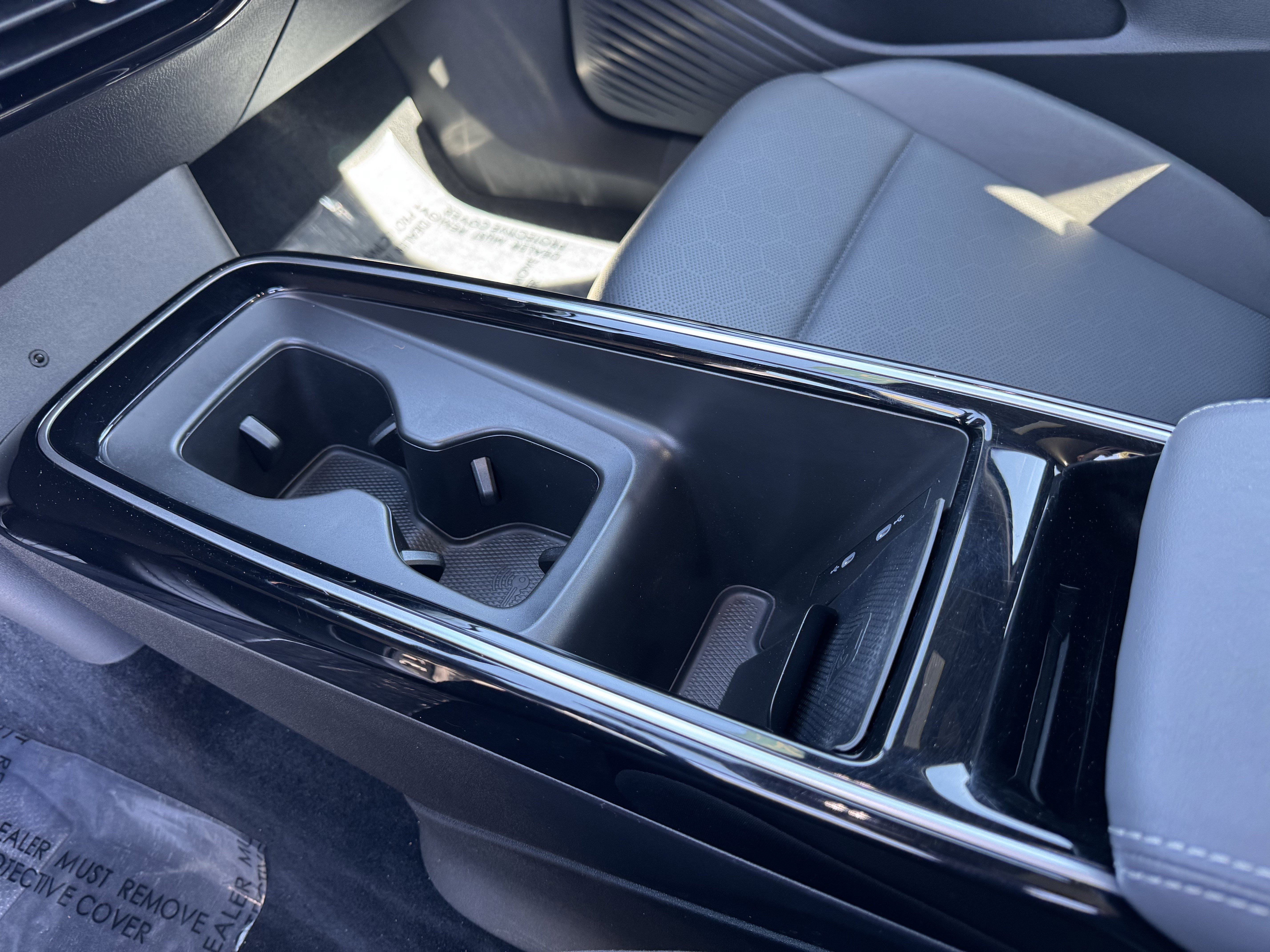 Used 2023 Volkswagen ID.4 Pro S image 26