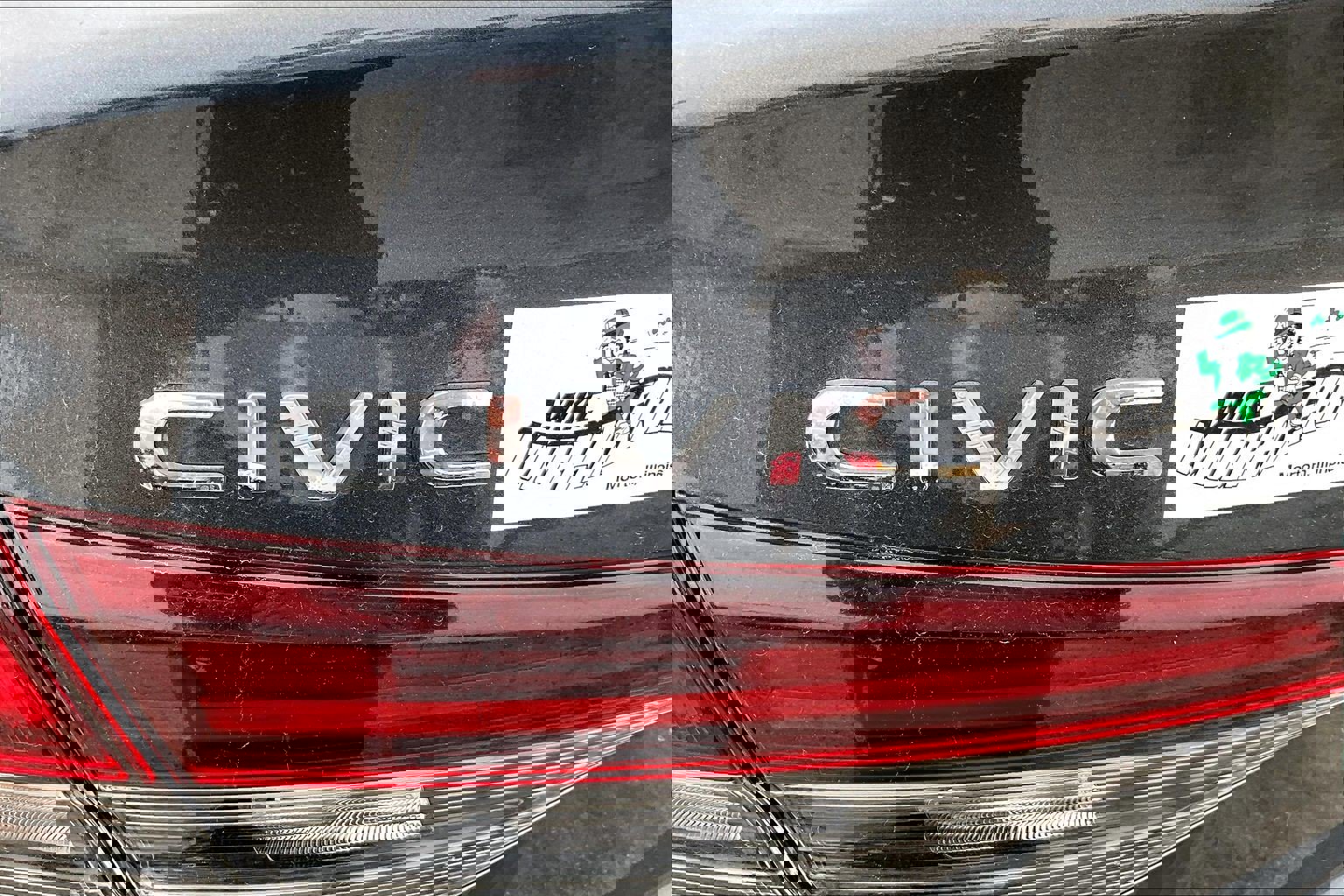 Used 2025 Honda Civic Sport image 32