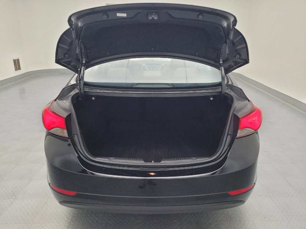 Used 2016 Hyundai Elantra SE FWD image 29